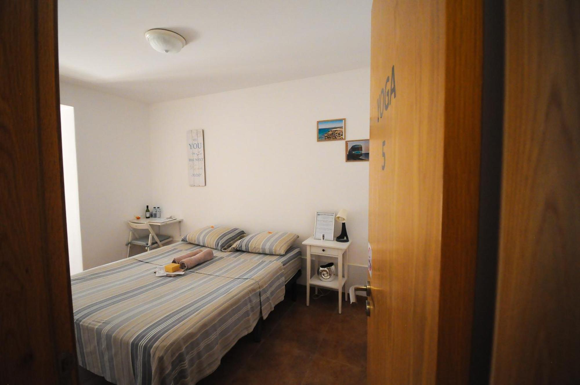 Surf Vibe Guest House Faro Bagian luar foto